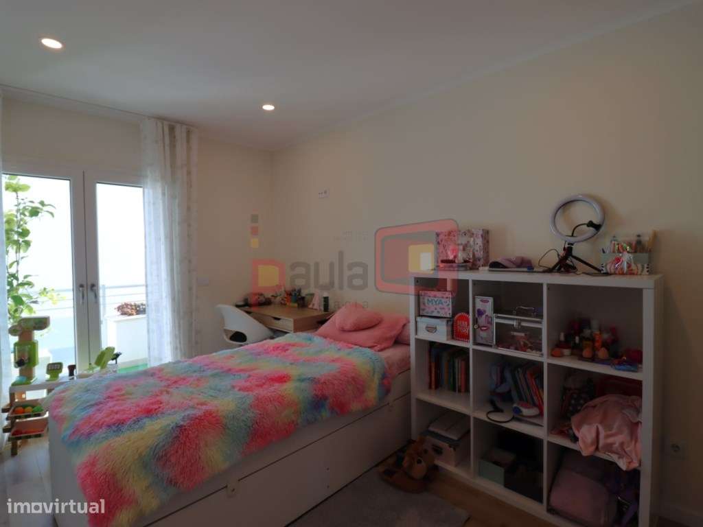 APARTAMENTO T3 COM GARAGEM BOX - MONTIJO-30