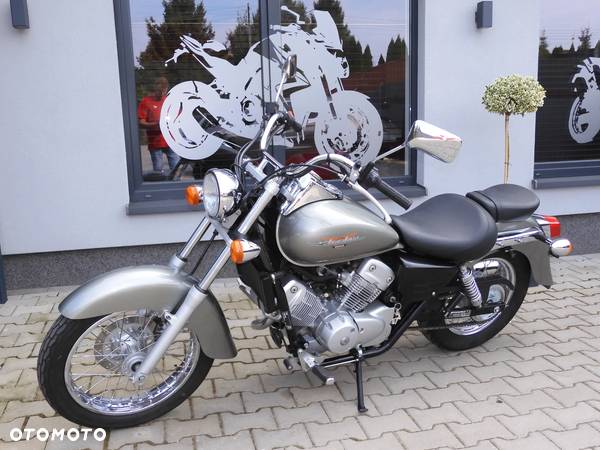 Honda Shadow - 1