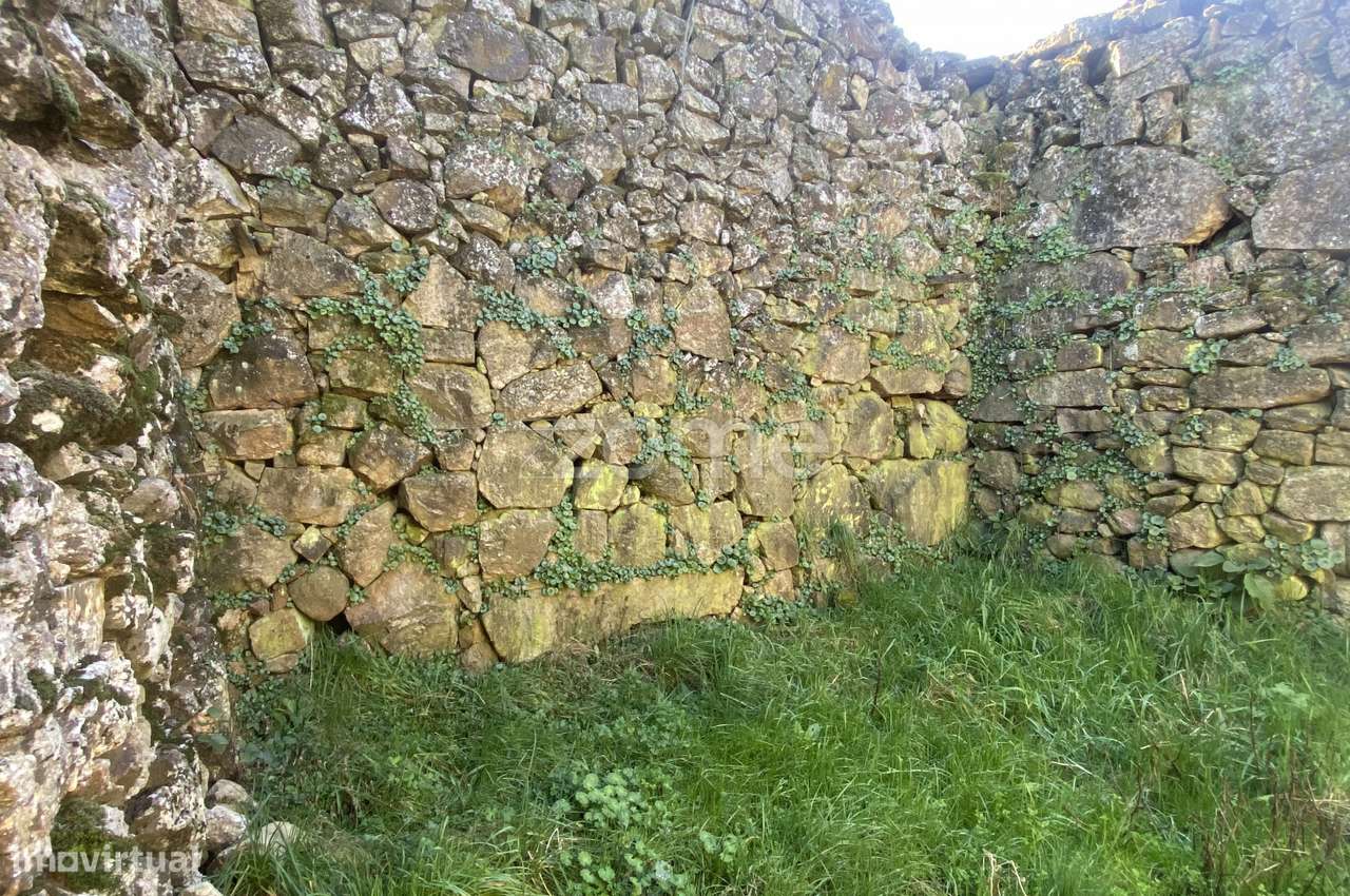 Moradia individual para venda em Linharelhos, Salto, Montalegre - Grande imagem: 5/31