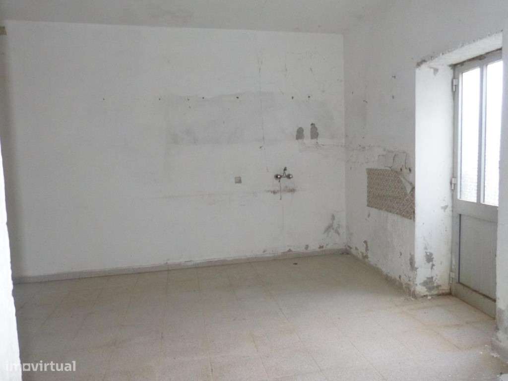 Moradia em Banda de 2 pisos situada em Ervidel - Grande imagem: 4/16