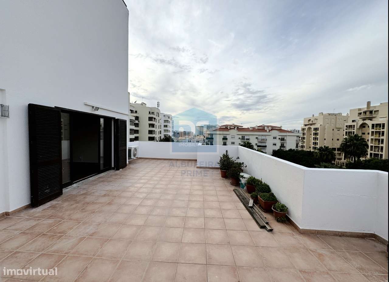 Apartamento T2 Venda em Quarteira,Loulé - Grande imagem: 3/32