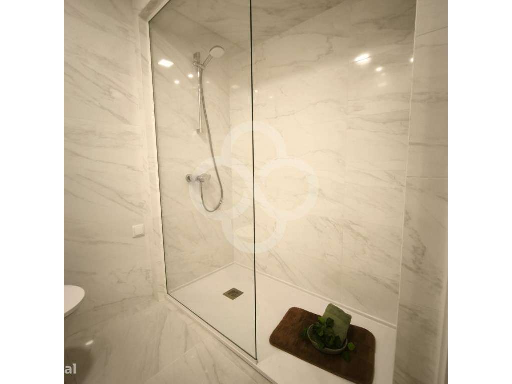 Apartamento T3 equipado e com home staging perto de Monsanto Benfic...-14