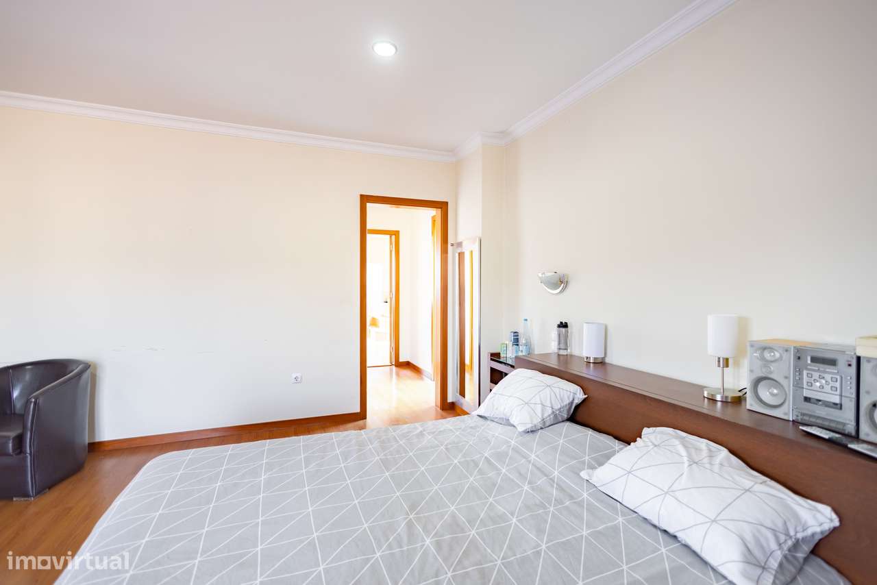 Moradia T4 Venda em Rebordosa,Paredes-8