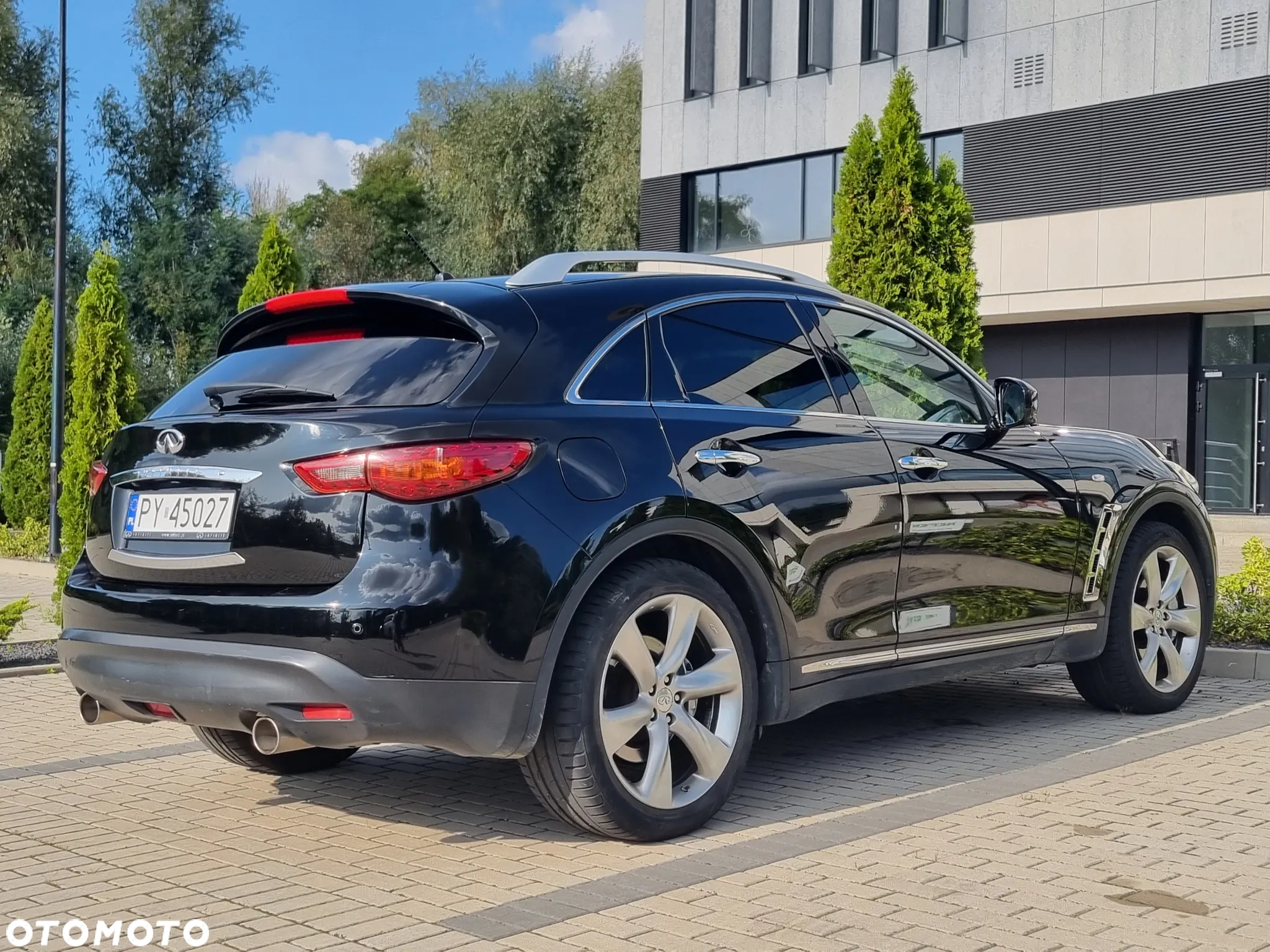 Infiniti FX FX30d S Premium - 18