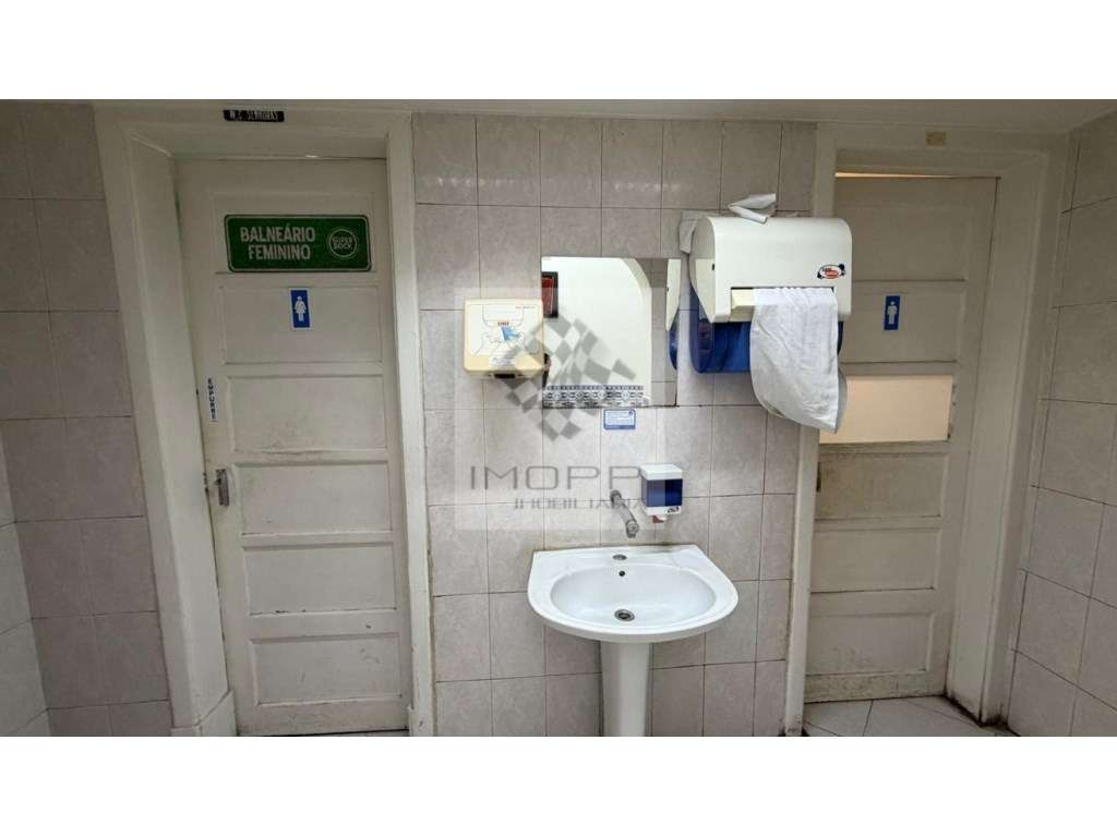 Excelente oportunidade de loja / restaurante nas Avenidas Novas-11