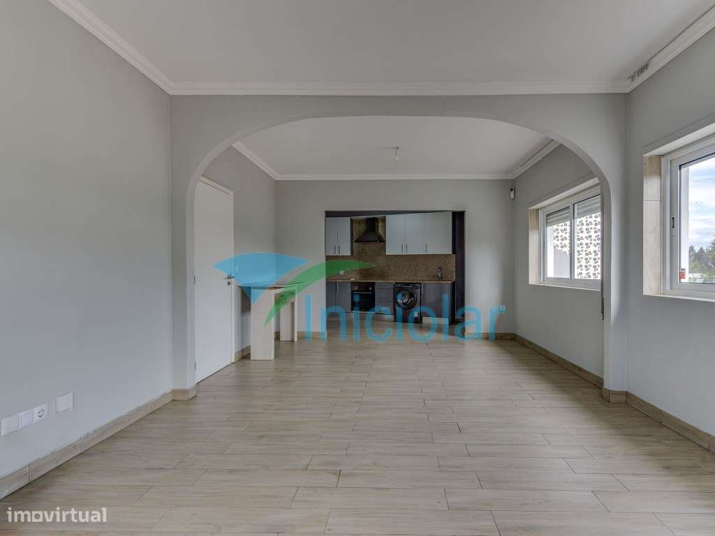 Andar Moradia T3| 3 Frentes| 2 Garagens fechadas - Grande imagem: 4/25