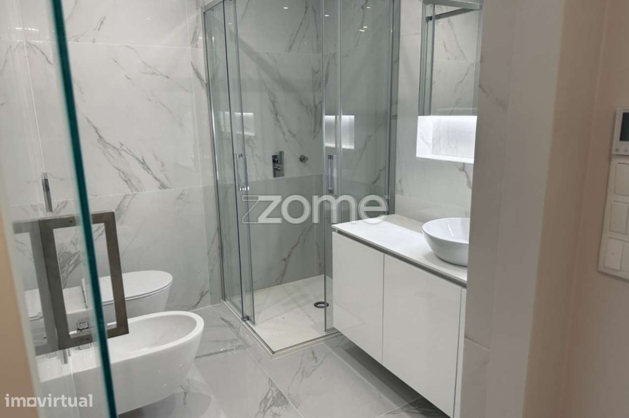 Apartamento T3 com Mezanino – 3 lugares de garagem-12