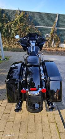 Harley-Davidson Touring Road Glide - 13