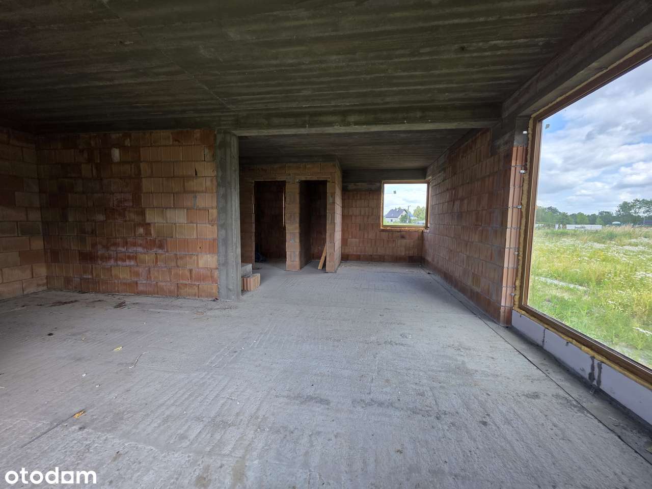 Wolnostojący gotowy dom 155m2 działka 11.6ar/Bochnia/ surowy zamknięty-2