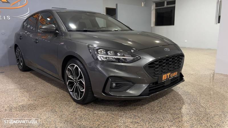 Ford Focus 1.5 EcoBlue S&S ST-LINE - 4