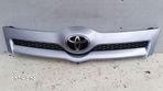 ATRAPA GRILL TOYOTA COROLLA VERSO II 53111-0F020 - 1