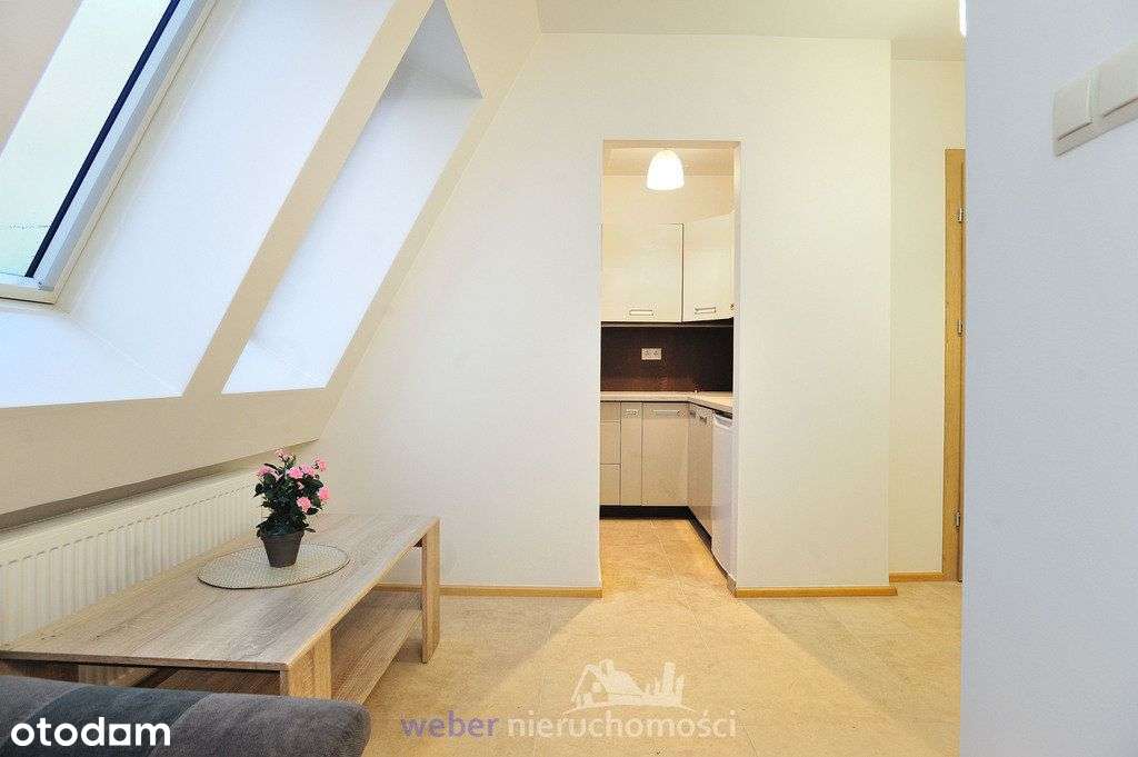 Kawalerka świeżo po remoncie- przy ul. Sikorskiego - Pełny obrazek: 4/11