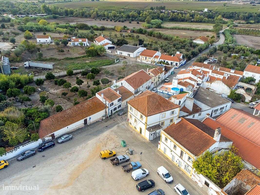 Moradia T4 para venda-12