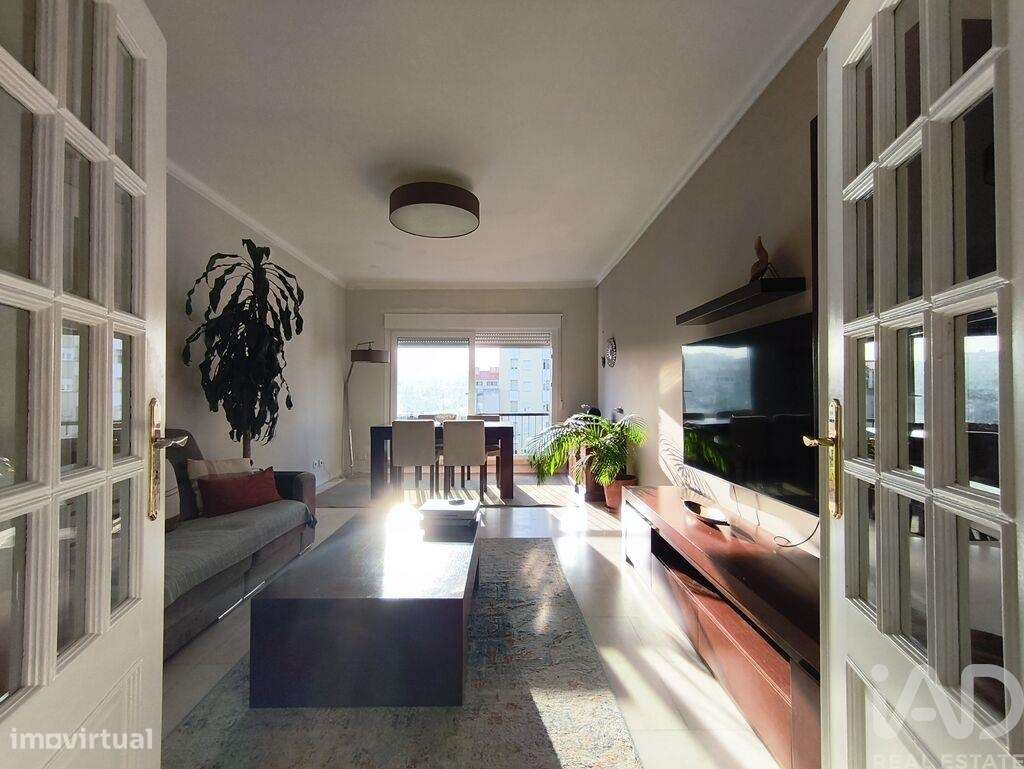 Apartamento T4 Em Alges Linda A Velha E Cruz Quebrada Dafundo De 150