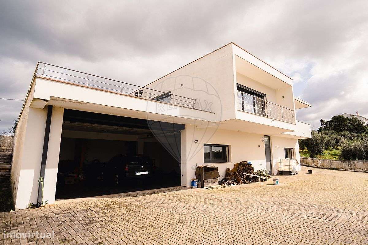 Moradia T4 para venda - Grande imagem: 4/46