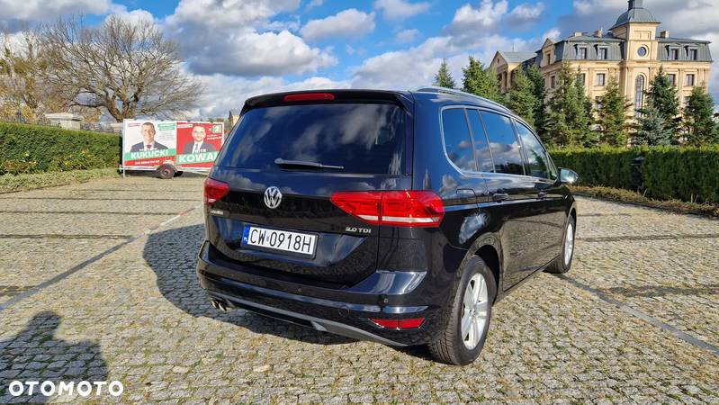 Volkswagen Touran 2.0 TDI BMT Highline - 11