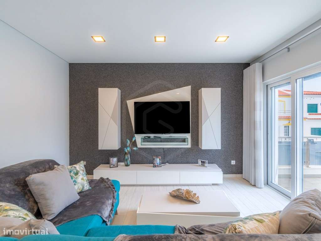 Moradia T4 com piscina de água salgada nas Casas da Audiência, Algarve - Grande imagem: 3/29