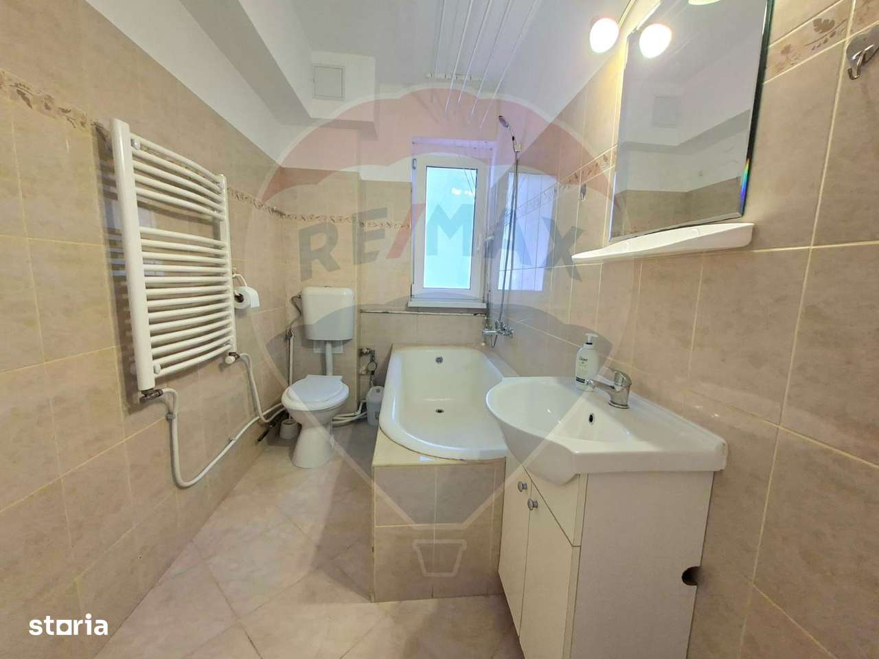 Apartament 2 camere, mobilat, etaj 1, lângă Casa de Cultură – Bacău - Imagine principală: 4/8