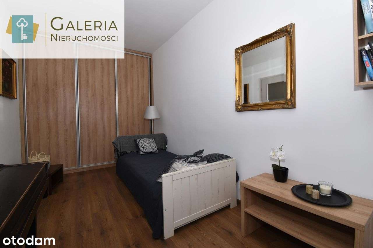 3 pokoje, II piętro w centrum parking za szlabanem-8