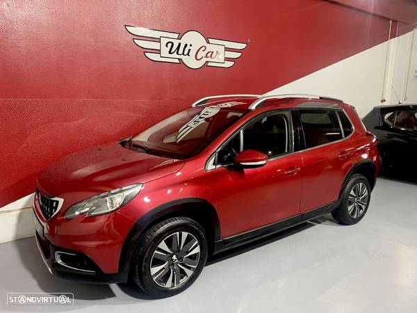 Peugeot 2008 1.2 PureTech Allure - 6