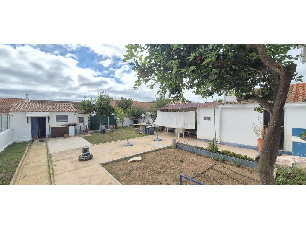 MORADIA T3 - SÃO DOMINGOS - Com Garagem e espaço exterior-38