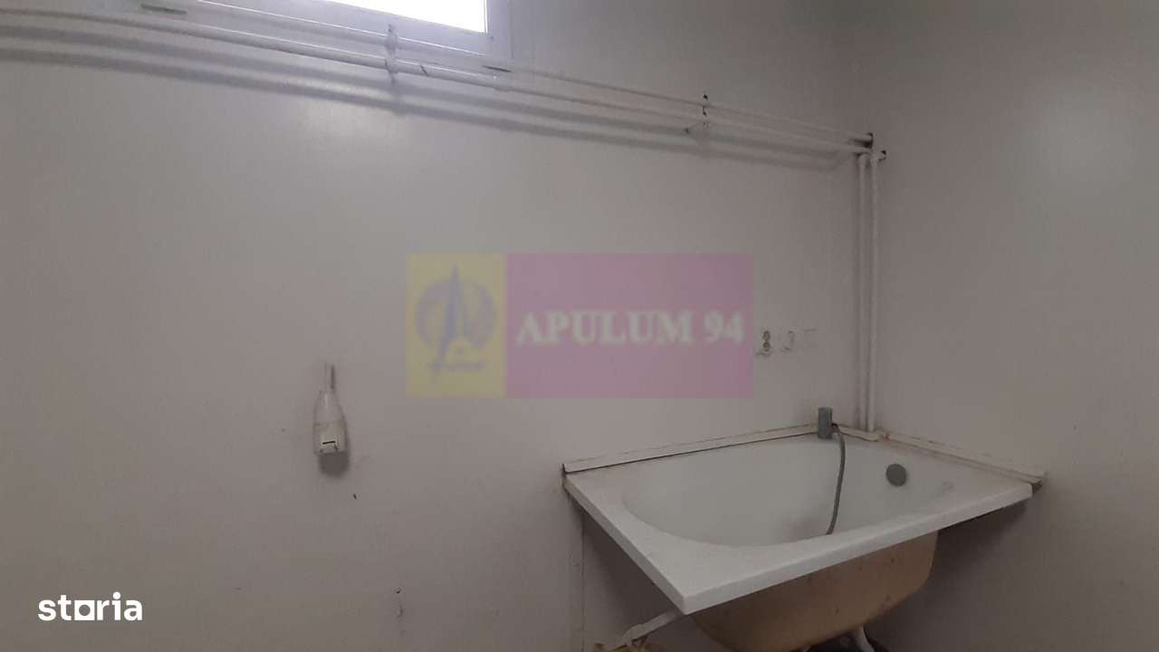 Spațiu producție, depozitare pretabil activități diverse - Imagine principală: 5/10