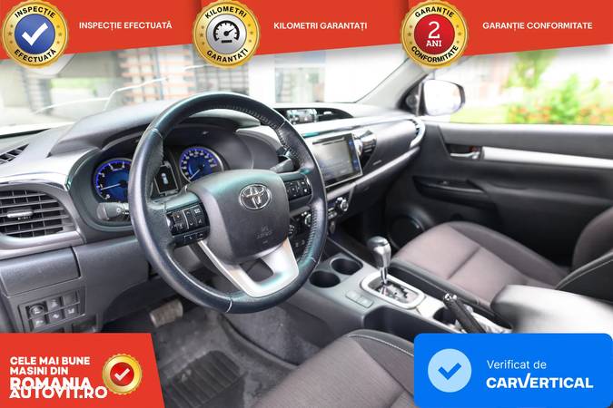 Toyota Hilux 4x4 Double Cab A/T Invincible - 21