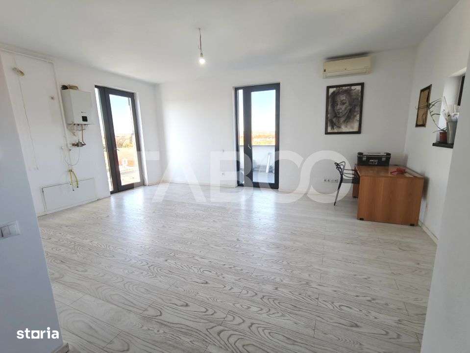 Penthouse 3 camere de inchiriat - 87 mp utili - disponibil imediat - Imagine principală: 2/15