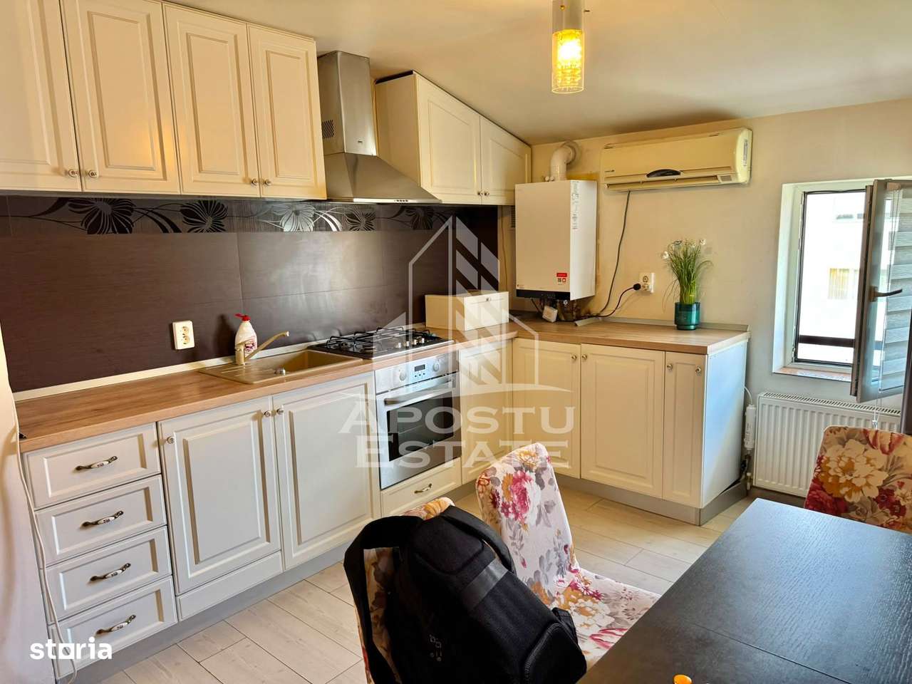 Apartament cu 3 camere de vanzare, decomandat,Sagului, Timisoara