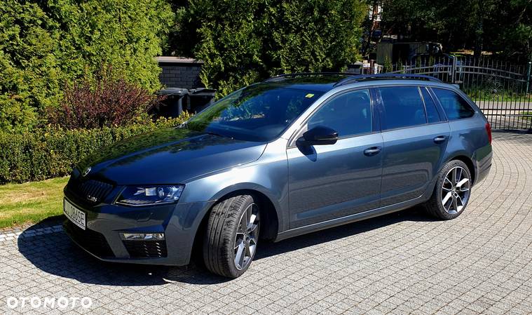 Skoda Octavia 2.0 TDI (Green tec) 4x4 DSG RS - 1