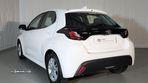 Toyota Yaris 1.0 VVT-i Comfort Plus - 2