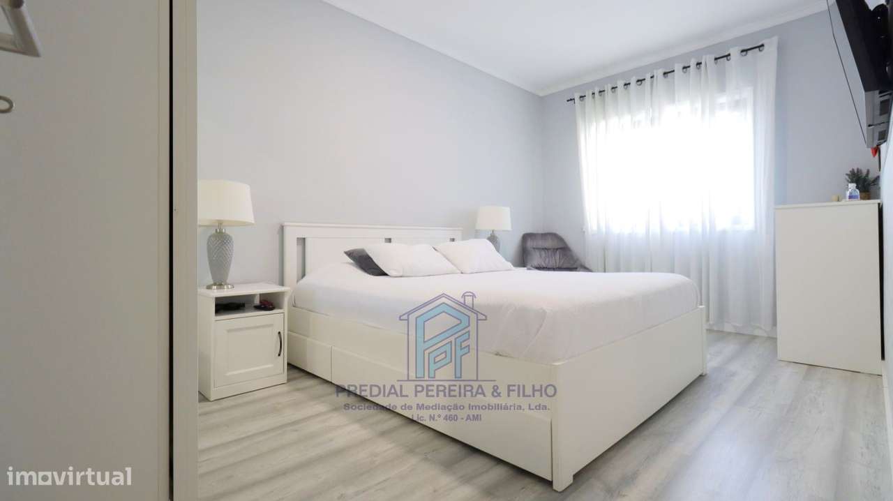 Apartamento T3 Remodelado - Fãnzeres / Portelinha-19