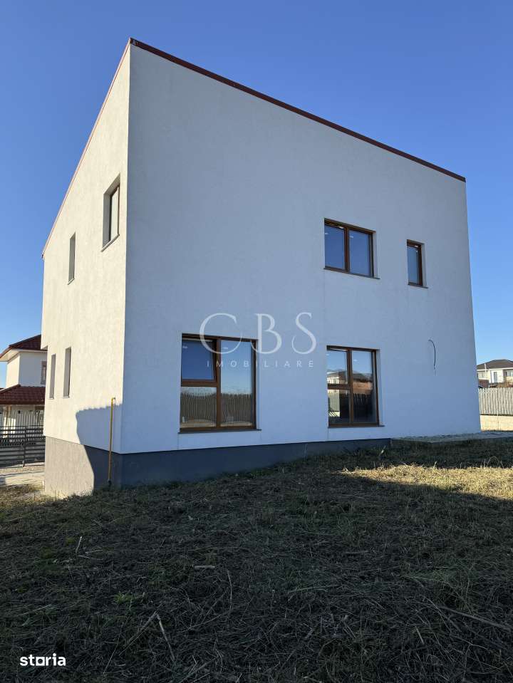 Casa individuala de vanzare in Dezmir Str Ghioceilor 4 cam 125mp si te - Imagine principală: 4/12