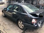 Audi A4 2.5 TDI de 1998 para peças - 4