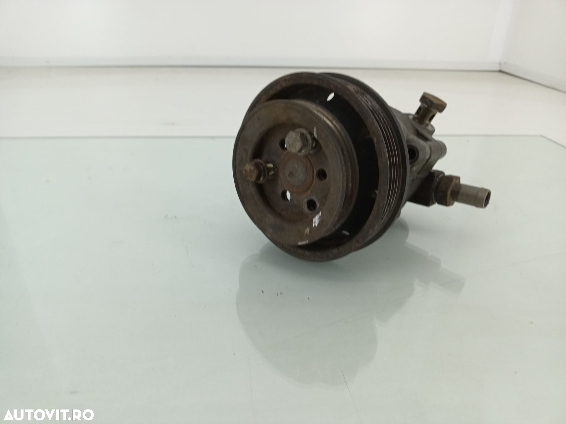 Pompa servodirectie Audi A4 B5 ADP / AHL 1.6i 1994-2000  8D0145155L - 2