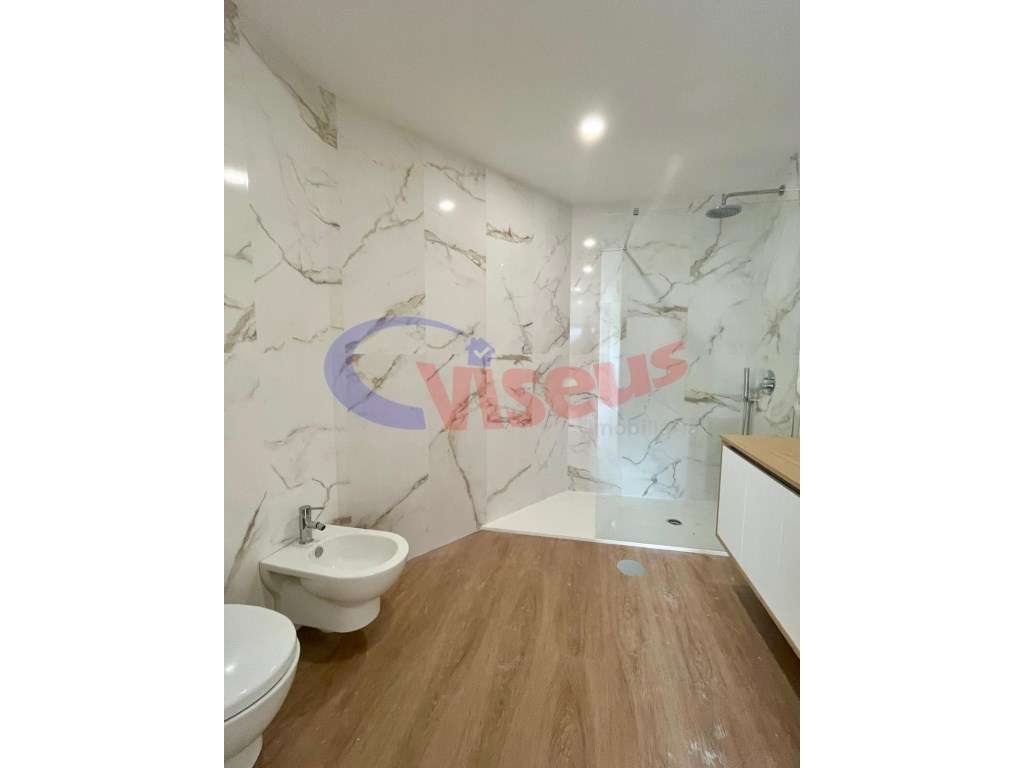 Apartamento T2 Avenida Santo Ovídio-18