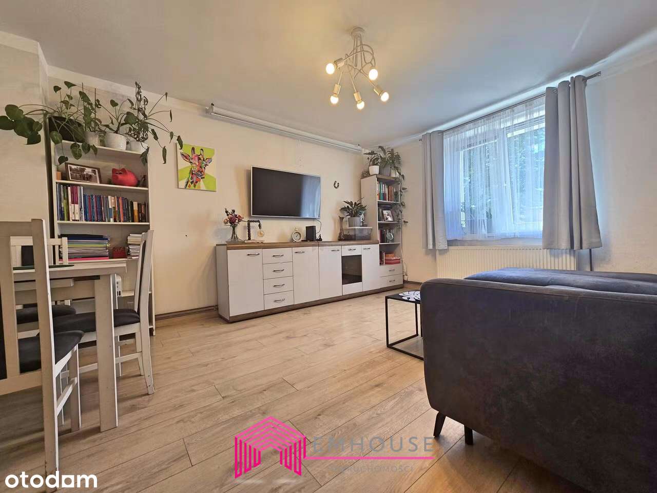 3-pokojowe mieszkanie w kamienicy na parterze-1