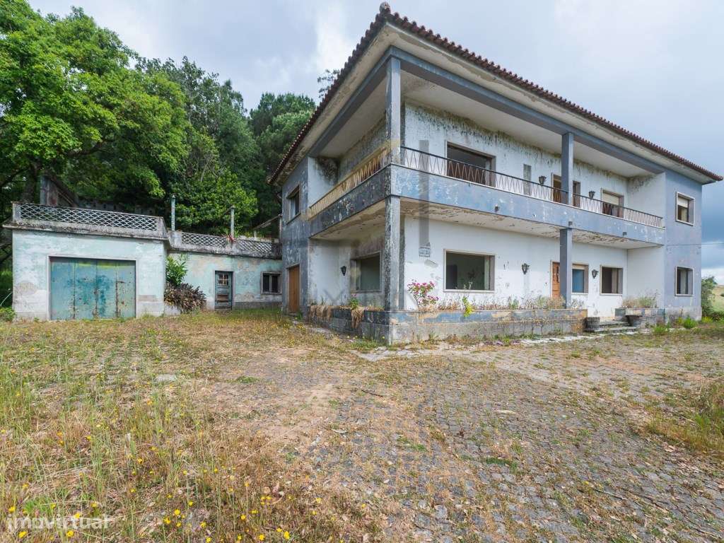 Quinta de 1 ha com moradia de 260 m2-16