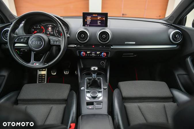 Audi A3 2.0 TDI Ambiente S tronic - 23