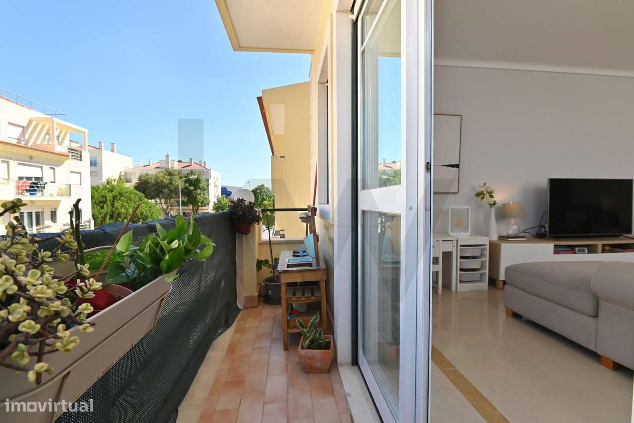 T3 com lareira, arrecadação e lugar de estacionamento — ideal para fam - Grande imagem: 3/28