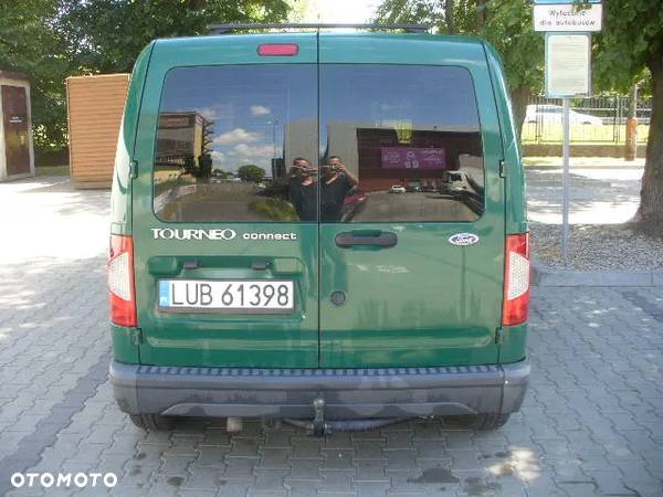 Ford Tourneo Connect - 6