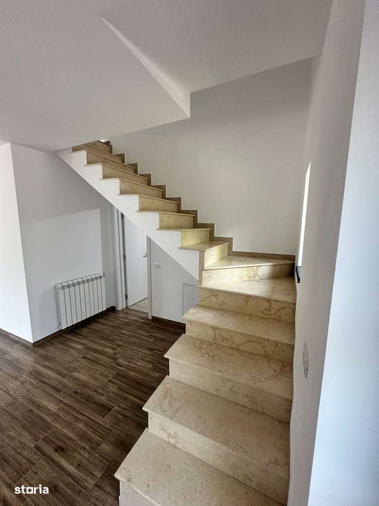 Casa cu 4 camere Vladiceni-4