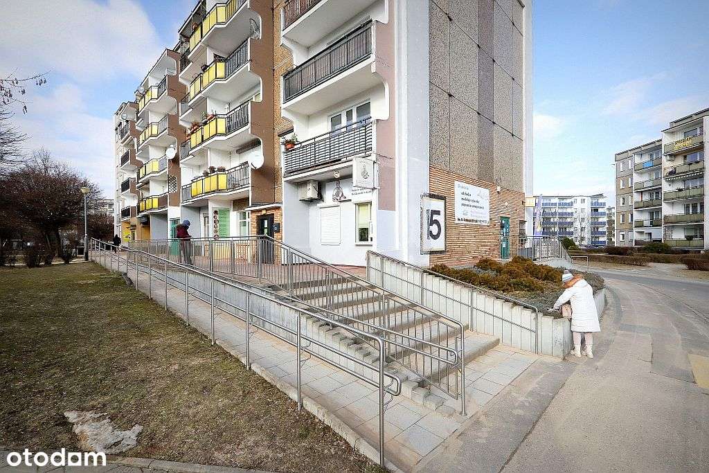os Batorego, mieszkanie 3 pok., 61,5 m2, balkon, piwnica, blisko UAM-19