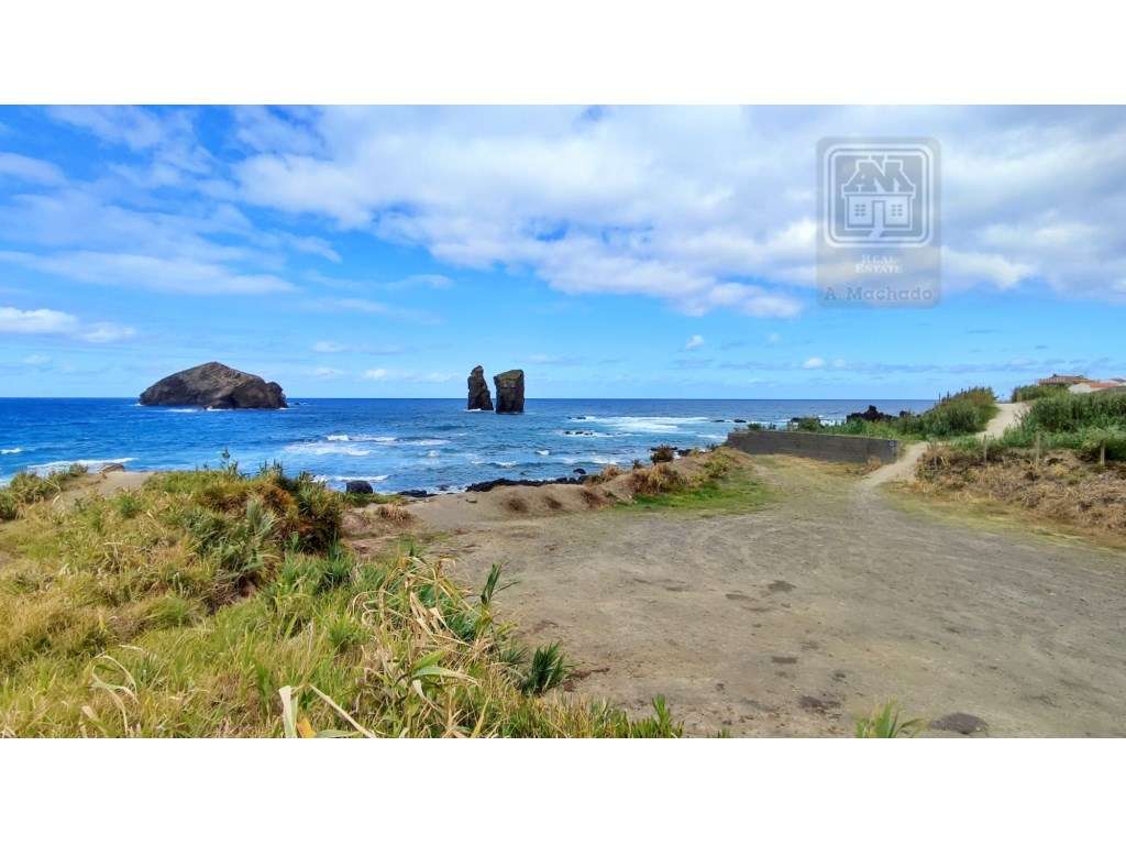 VENDA de TERRENO à beira-mar com PROJETO APROVADO - Mosteiros, Pont... - Grande imagem: 5/31