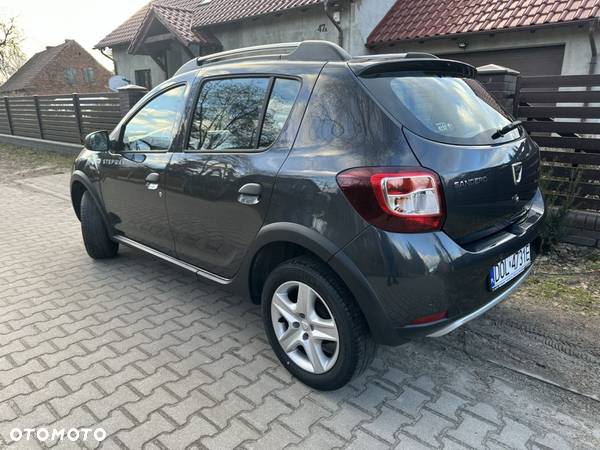 Dacia Sandero 0.9 TCe Laureate - 8