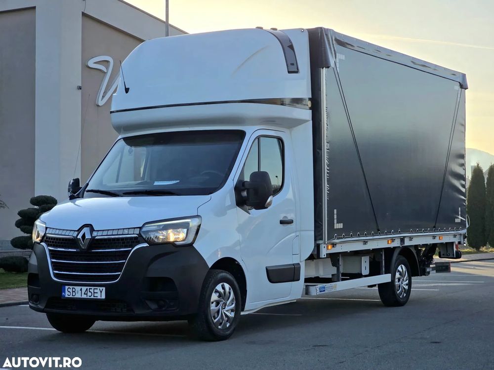 Renault Master 2023