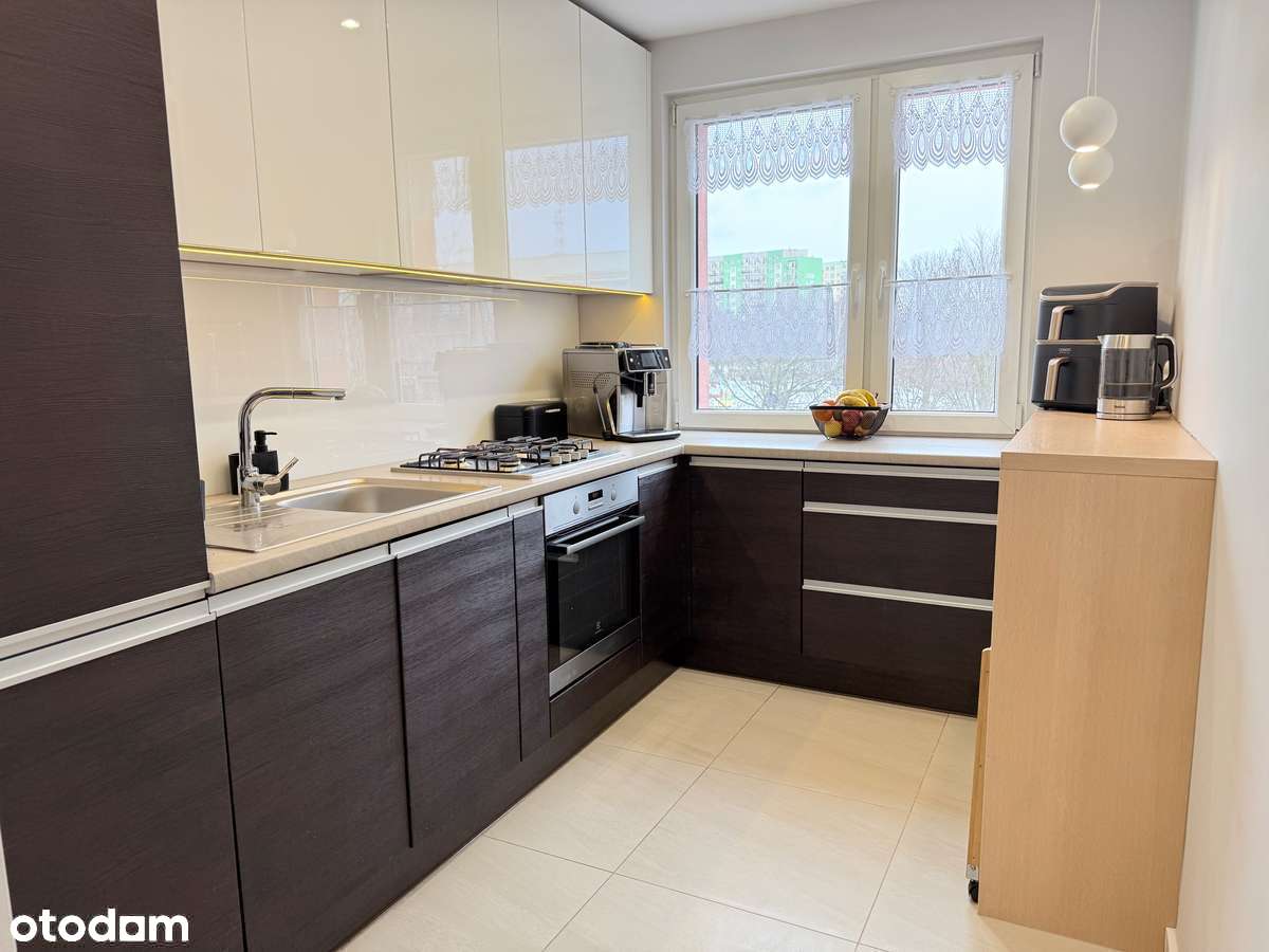 REZERWACJA! 4 pokoje, klimatyzacja, po remoncie - Pełny obrazek: 3/13