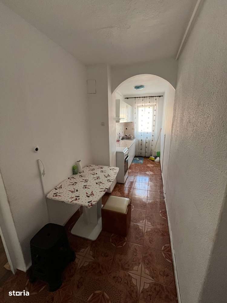 Apartwment 2 camere / Eroilor / etaj 4 - Imagine principală: 4/6
