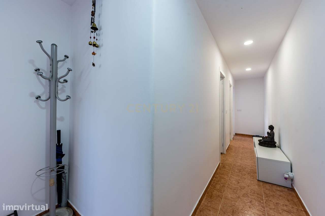 Apartamento T1 em Santo António da Caparica-7