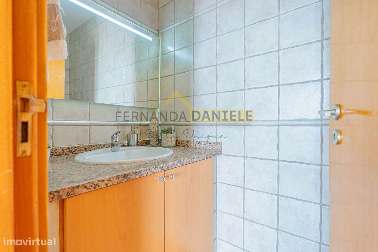 Apartamento T3 com Varanda e Suíte – 5 Minutos da Praia de Esmoriz-38